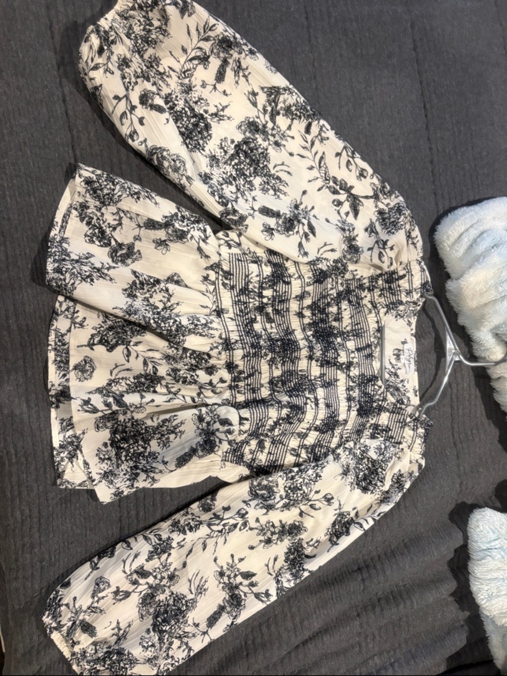 Women's Black & White Floral Smocked Blouse